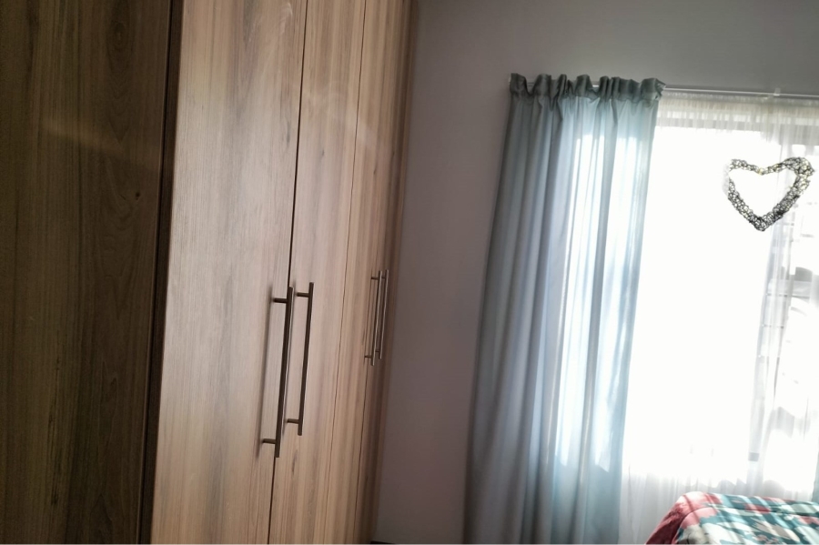 2 Bedroom Property for Sale in Wilkoppies North West